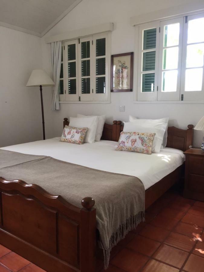 Monserrate - Galera Cottage Caloura Exterior photo